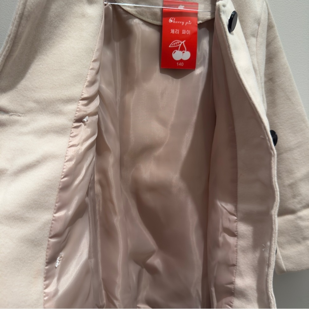 NWT- Cherry Pie Kids Pie Coat Cream Double-Breasted with Black Buttons Size 140 - Picture 8 of 9